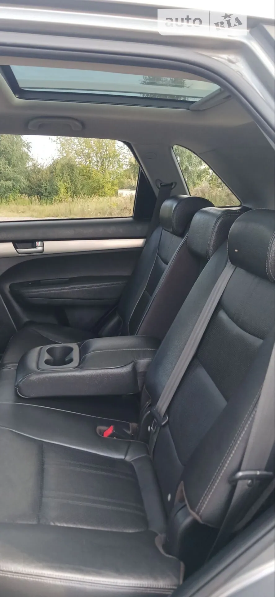 Kia Sorento 2012 VIN KNAKU814DC5284471 фото оголошення 27 з 52