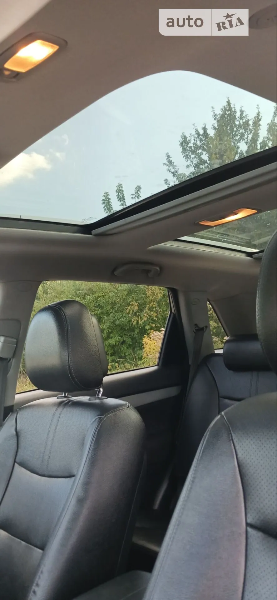 Kia Sorento 2012 VIN KNAKU814DC5284471 фото оголошення 26 з 52