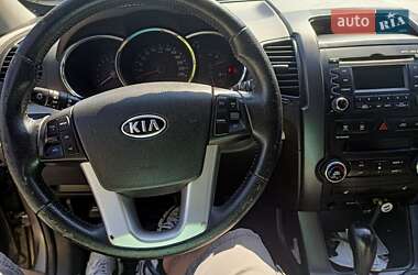 Kia Sorento  2011