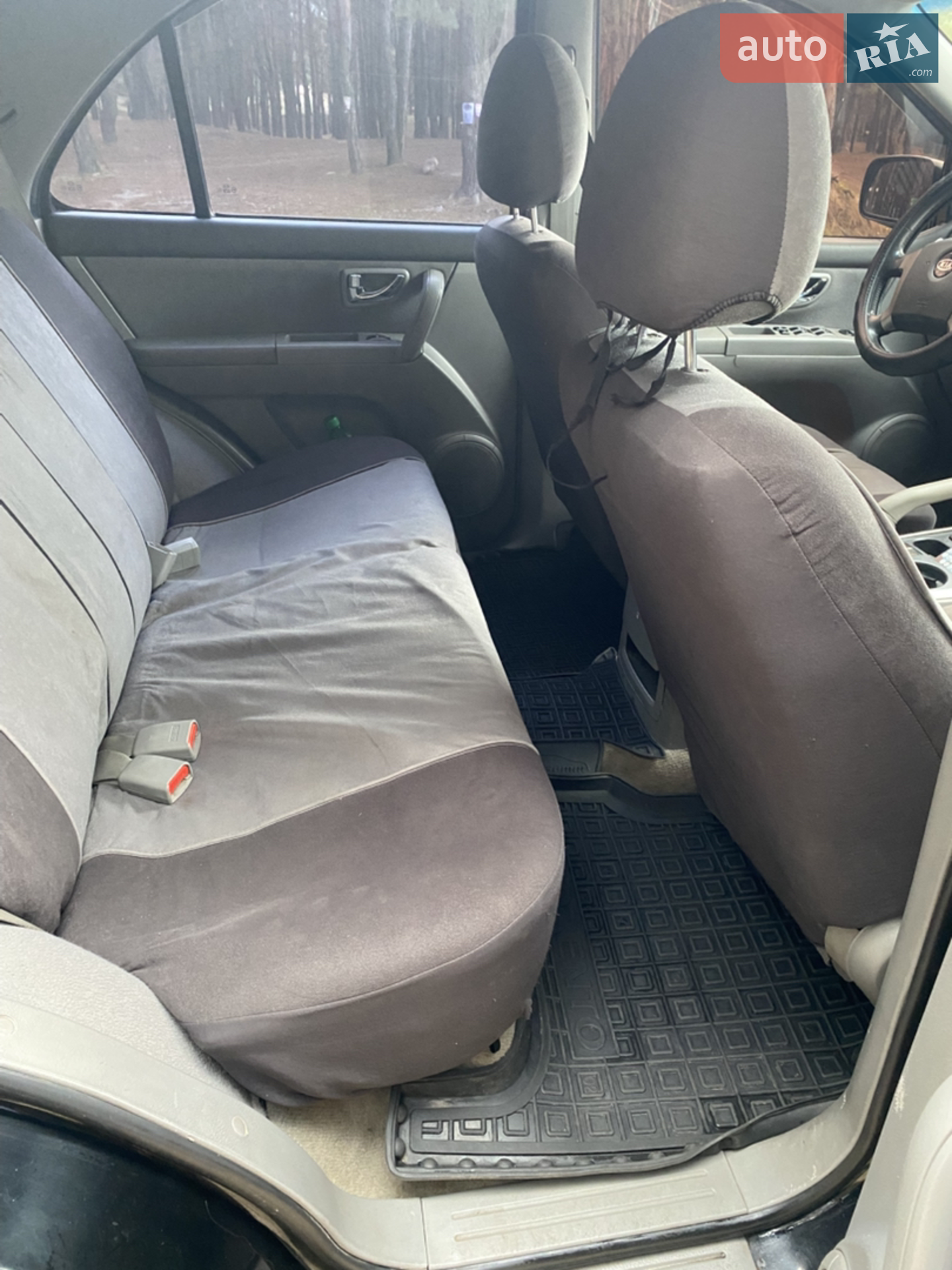 Kia Sorento 2005 VIN KNEJC522555455226 фото оголошення 3 з 12