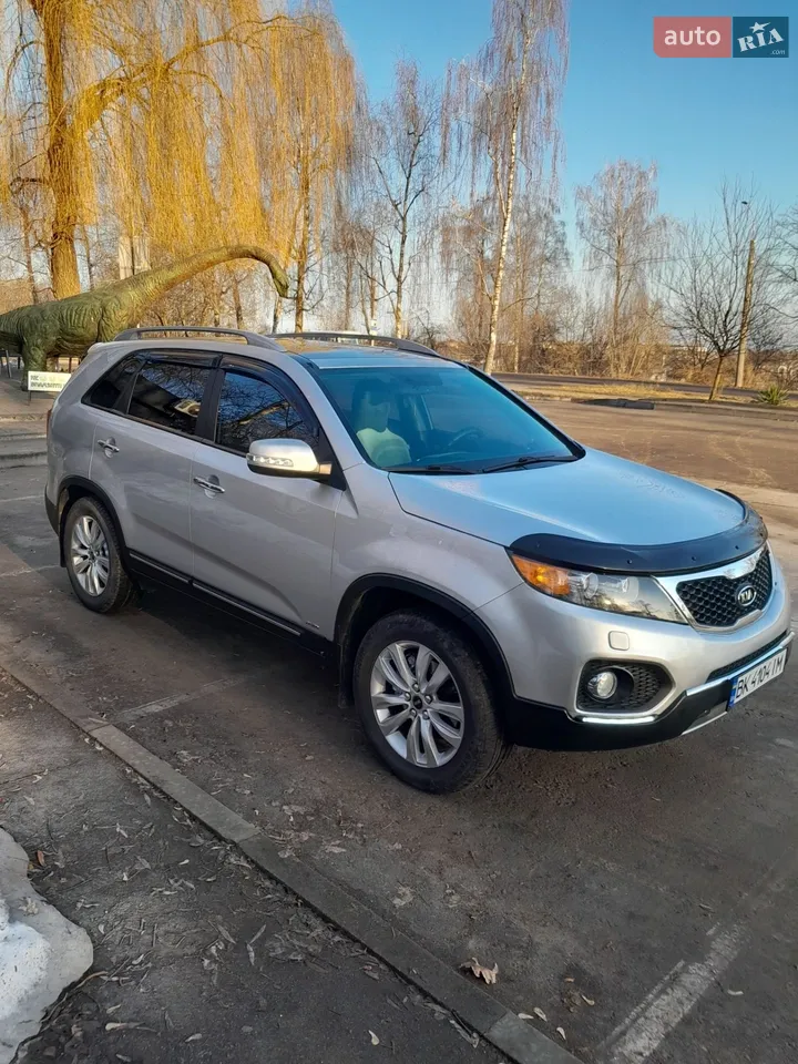 2011 Kia Sorento - фото 1