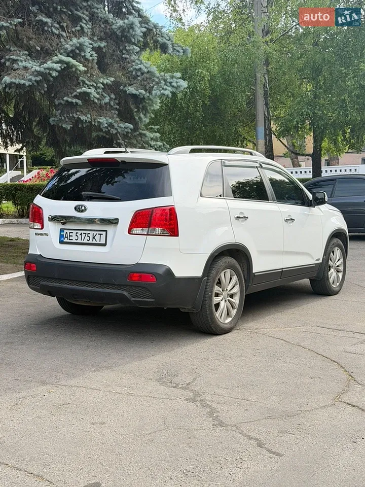 2010 Kia Sorento - мініатюра 3