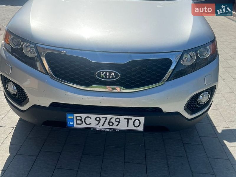 Позашляховик / Кросовер Kia Sorento 2010 в Радехові