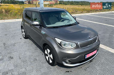 Kia Soul EV  2014