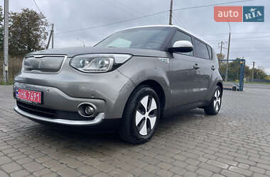 Kia Soul EV  2015