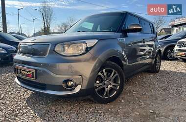 Kia Soul EV  2015