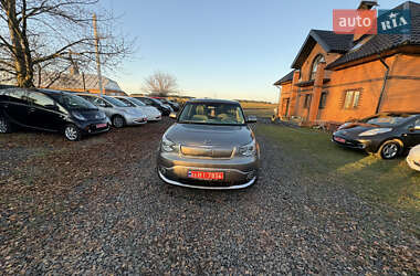 Kia Soul EV  2016