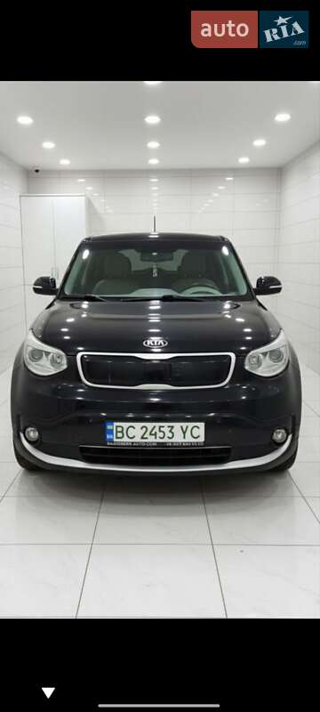 Позашляховик / Кросовер Kia Soul EV