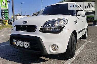 Kia Soul 1.6 White Pearl  2012