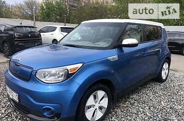 Kia Soul EV Electric Drive  2015