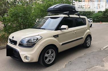 Kia Soul medium 2012