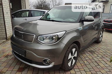 Kia Soul EV PLUS 2015