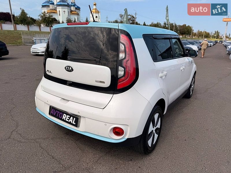Внедорожник / Кроссовер Kia Soul 2015 в Кривом Роге фото 24 Внедорожник / Кроссовер Kia Soul 2015 в Кривом Роге
