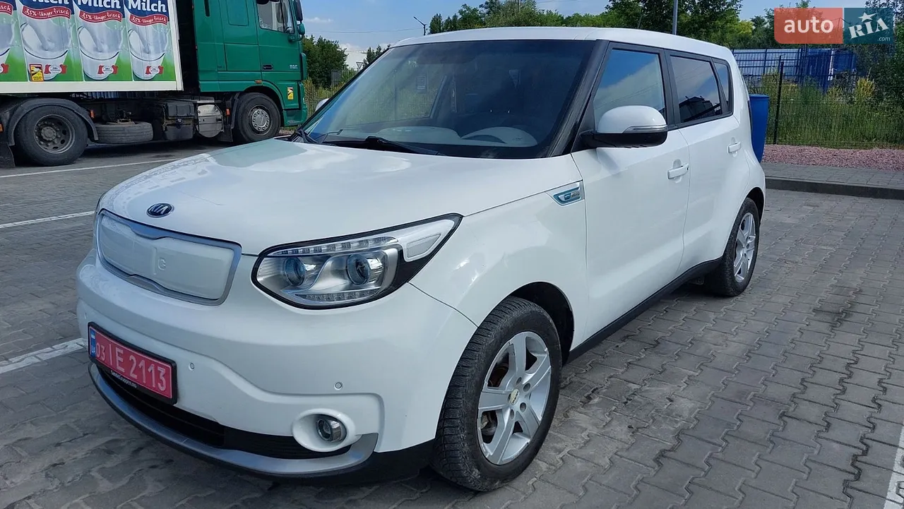 2017 Kia Soul EV - фото 1