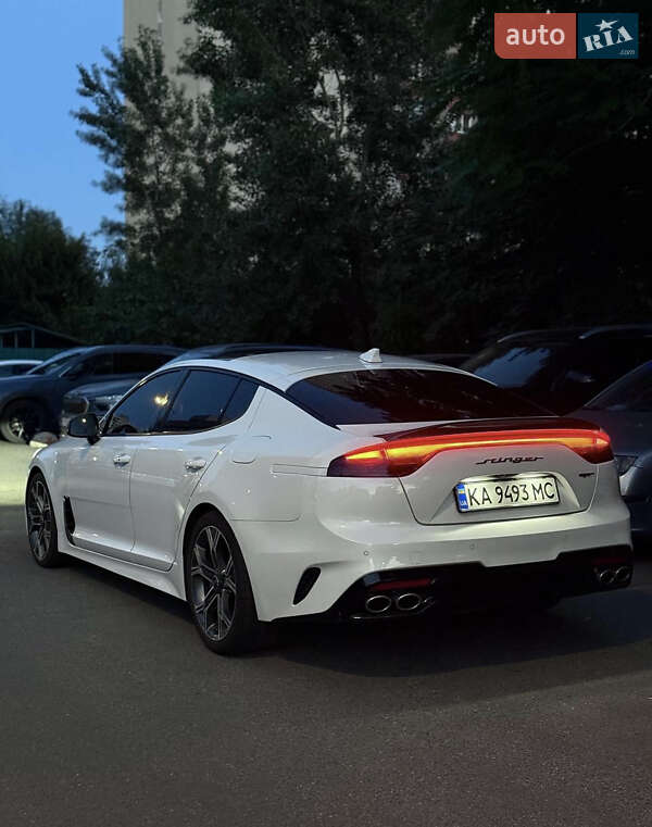 Kia Stinger