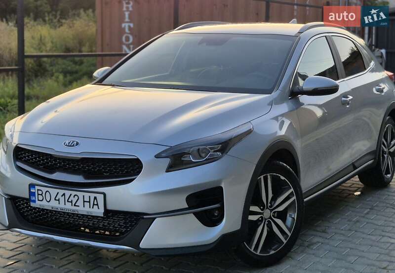 Kia XCeed