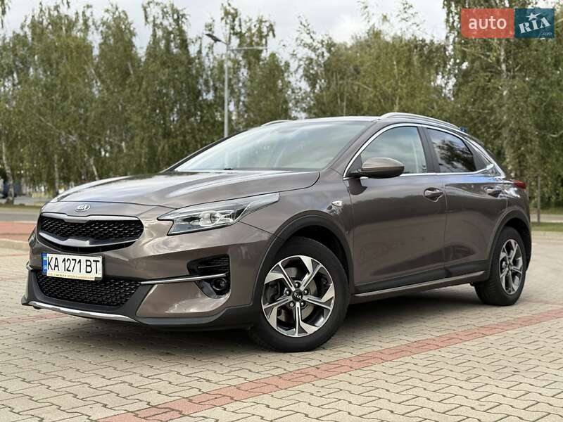 Легковые Kia XCeed