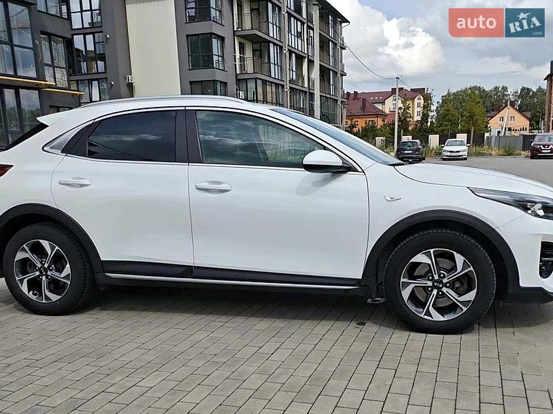Хэтчбек Kia XCeed 2020 в Луцке