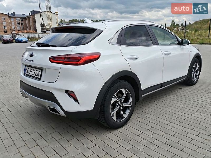 Хэтчбек Kia XCeed 2020 в Луцке
