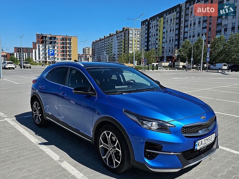 Легковые Kia XCeed