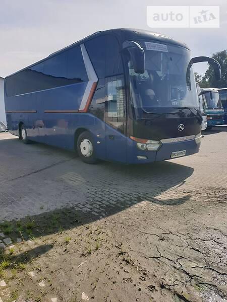 Туристичний / Міжміський автобус King Long 6129