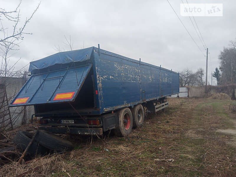 Бортовий напівпричіп Kogel AG