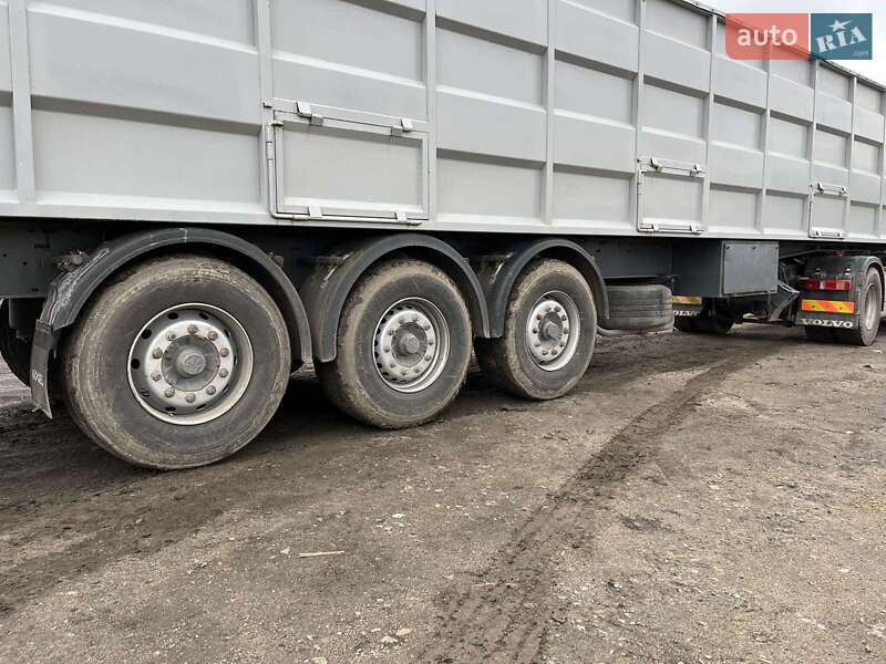 Зерновоз - полуприцеп Kogel BPW