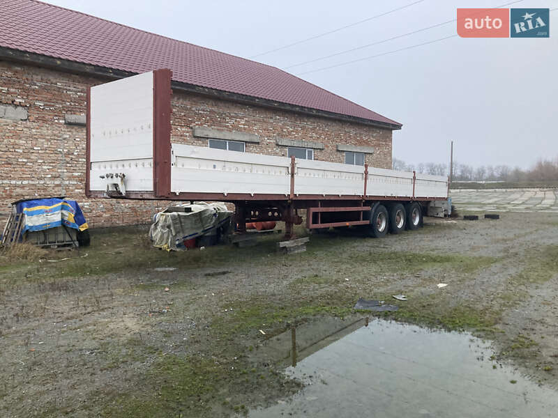 Бортовой полуприцеп Kogel SAF