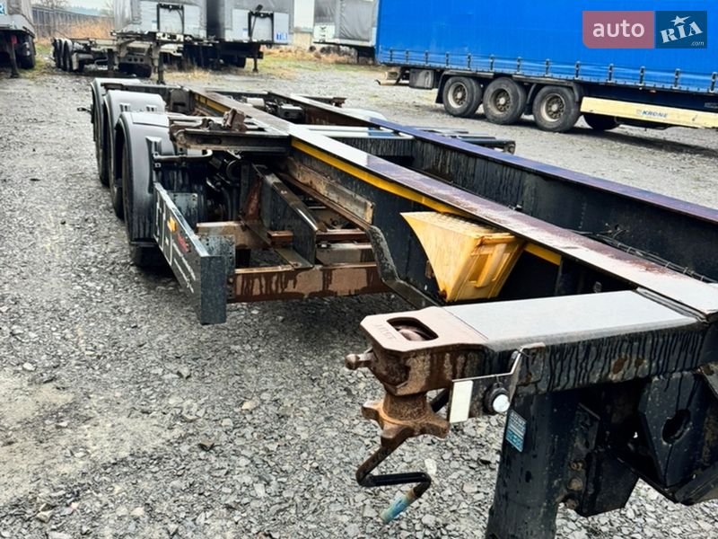 Контейнеровоз полуприцеп Kogel SCT