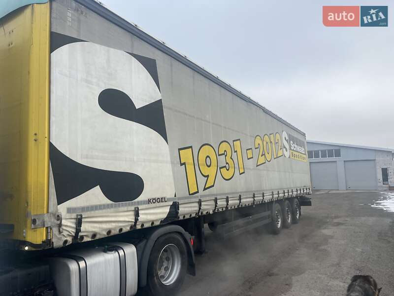 Тентованный борт (штора) - полуприцеп Kogel SN 24