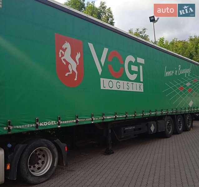 Тентованный борт (штора) - полуприцеп Kogel SW24