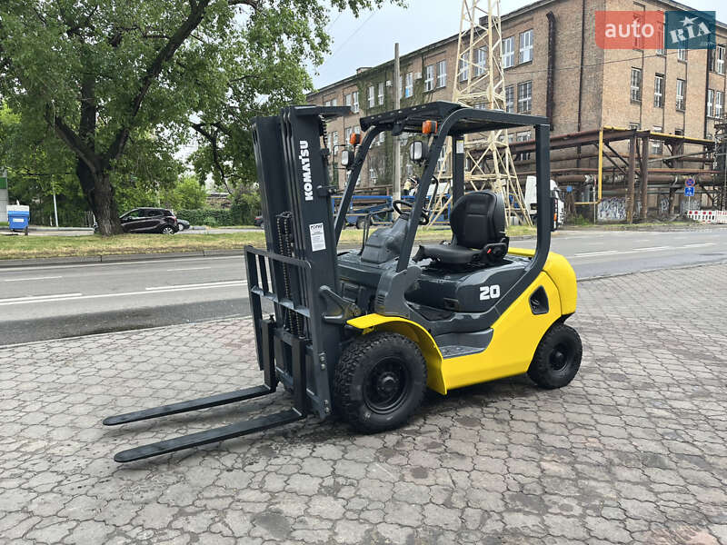 Komatsu FG