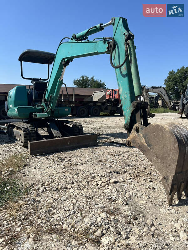 Миниэкскаватор Komatsu PC 210