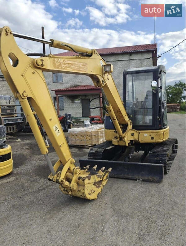 Komatsu PC 50MR-2