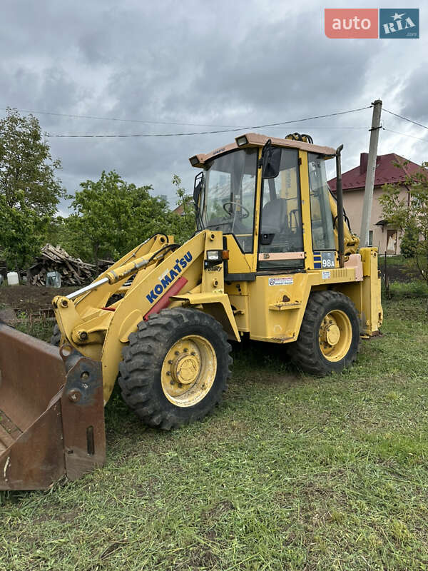 Komatsu WB