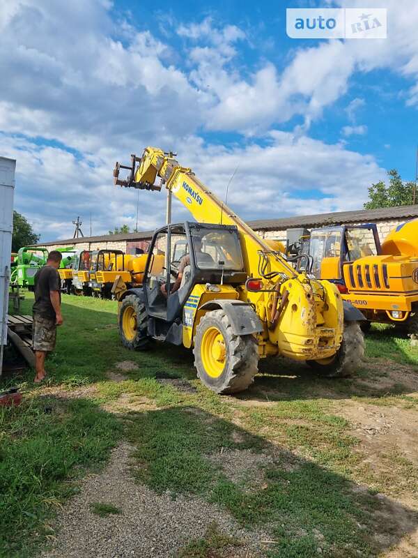 Телескопический погрузчик Komatsu WH