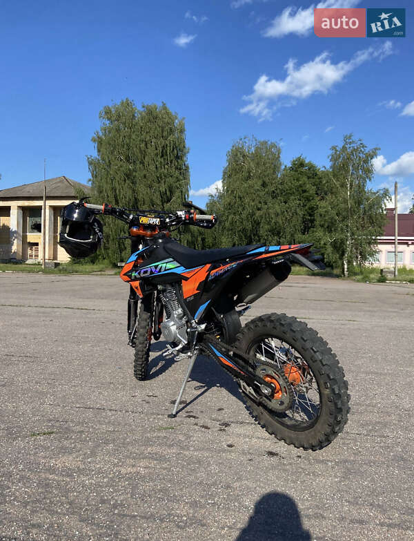 Мотоцикл Кросс Kovi 250 Advance
