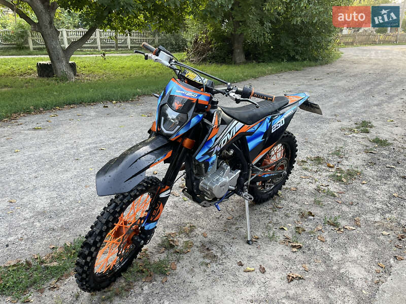 Мотоцикл Позашляховий (Enduro) Kovi 250 Advance