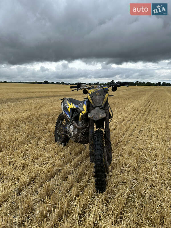 Мотоцикл Кросс Kovi 300 Advance