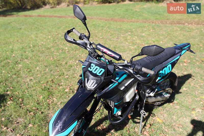 Мотоцикл Супермото (Motard) Kovi Max 300