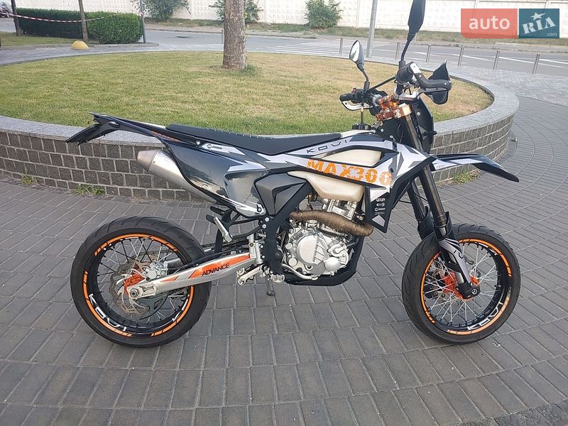 Мотоцикл Супермото (Motard) Kovi Max 300