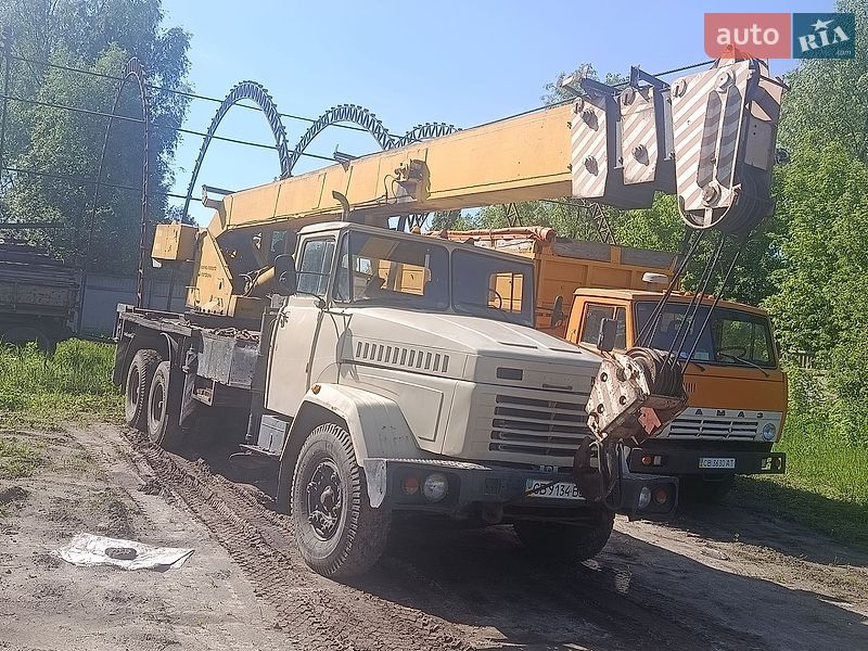 Автокран КрАЗ 260
