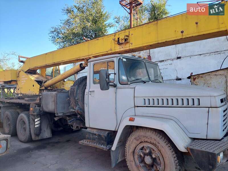 Автокран КрАЗ 5401К2