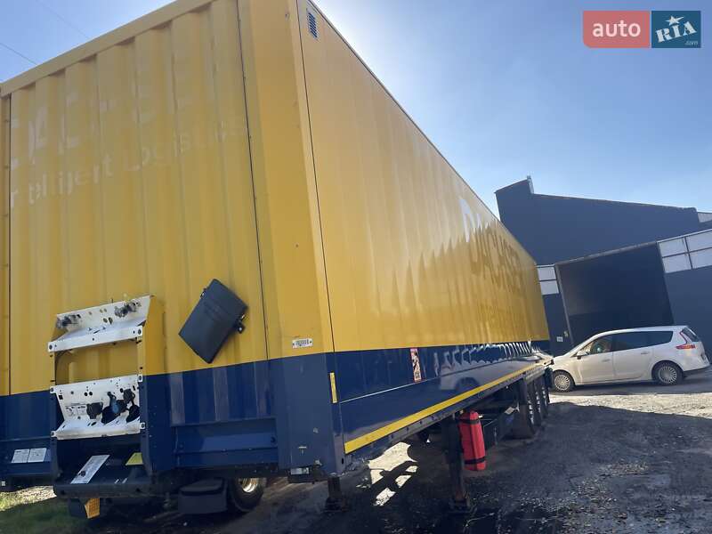 Фургон напівпричіп Krone AZ