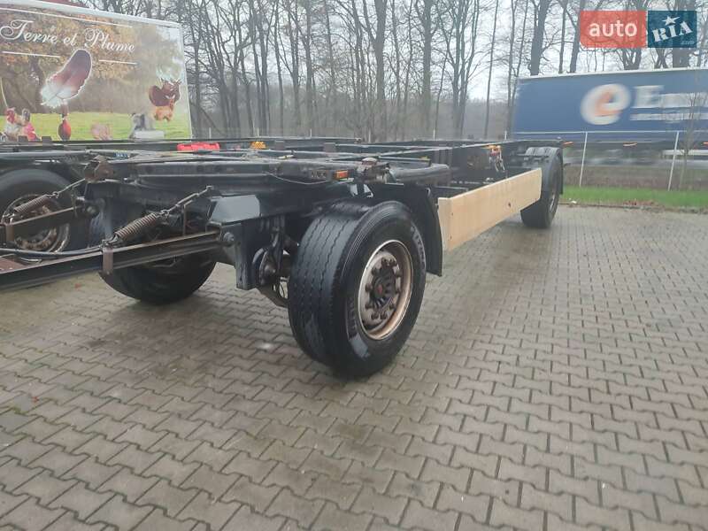Контейнеровоз Krone BDF