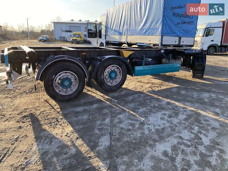 Контейнеровоз Krone BDF