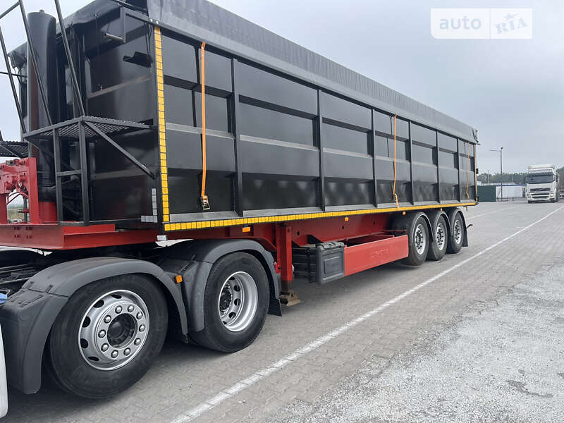 Зерновоз - напівпричіп Krone SAF