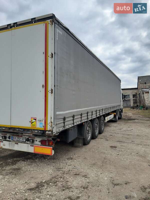 Тентований борт (штора) - прицеп Krone SAF