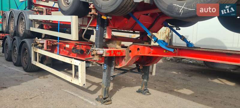 Контейнеровоз напівпричіп Krone SD 27