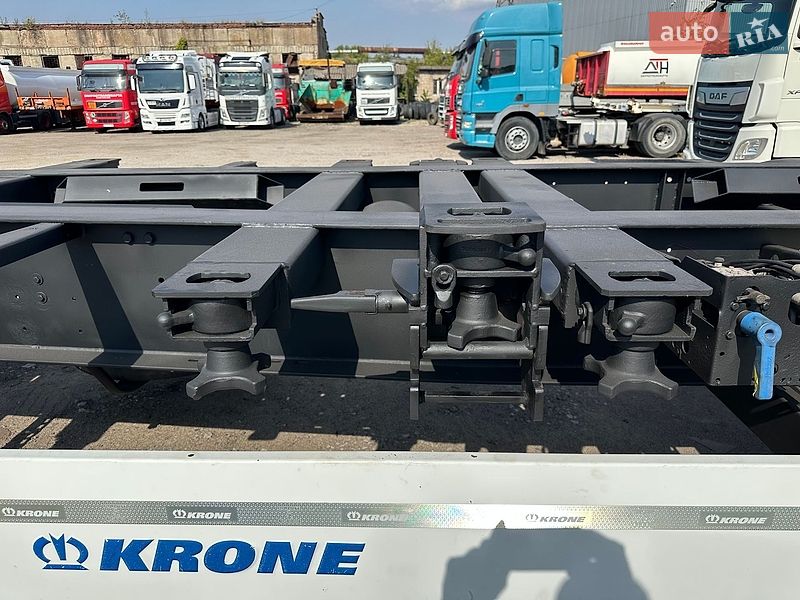 Контейнеровоз напівпричіп Krone SD 2012 в Кам'янському фото 18 Контейнеровоз напівпричіп Krone SD 2012 в Кам'янському